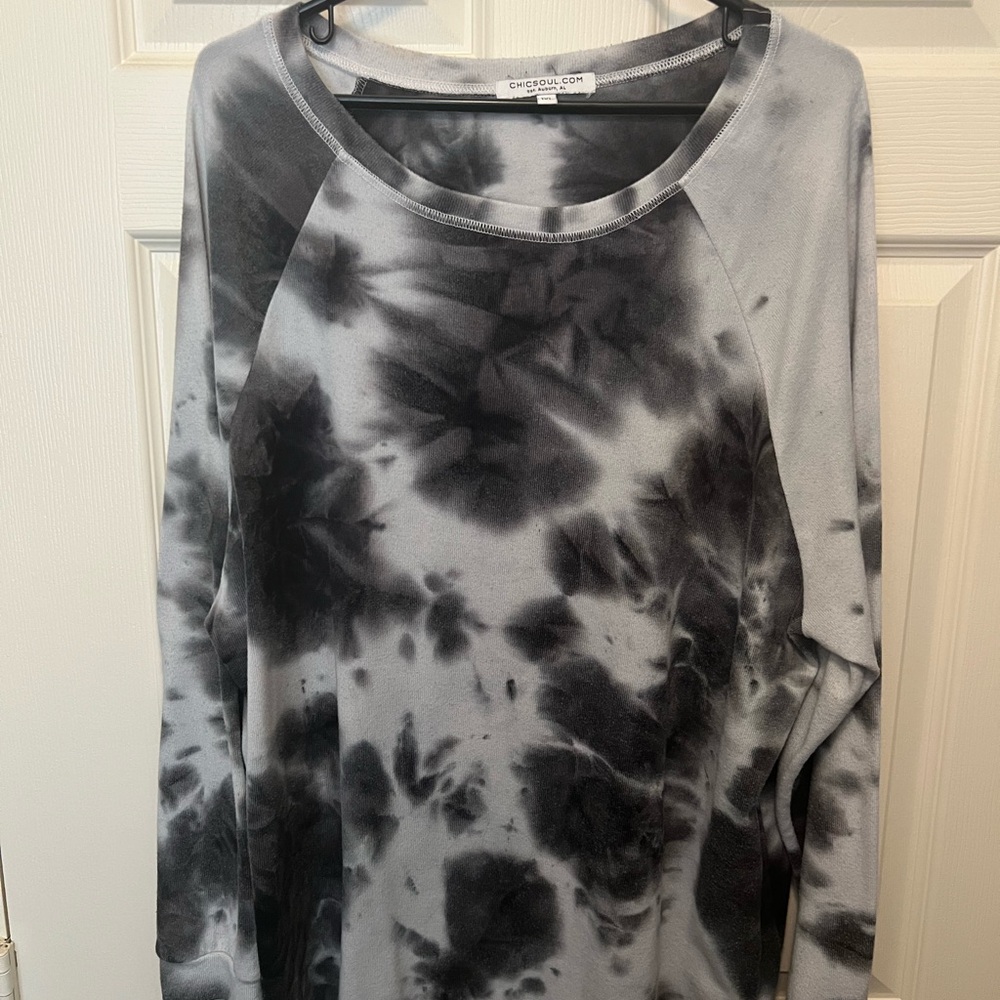 Chic Soul Black and Gray Long Sleeve Relaxed Hoodie